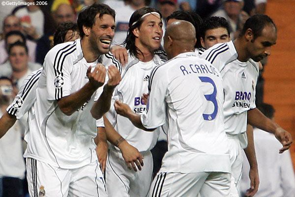 Hình ảnh Cầu thủ real ăn mừng  - Real Madrid C.F.