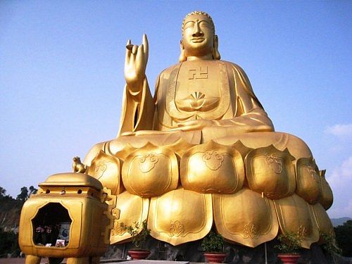 Hình bài viết Tham quan những tượng Phật khổng lồ