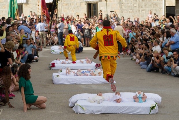 Hình bài viết Lễ trừ tà lớn nhất Tây Ban Nha
