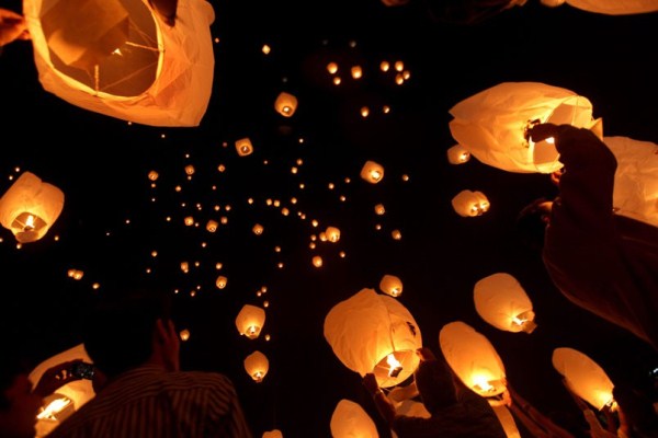 Hình bài viết Mang lễ hội ánh sáng lớn nhất của người Ấn Độ đến Hà Nội