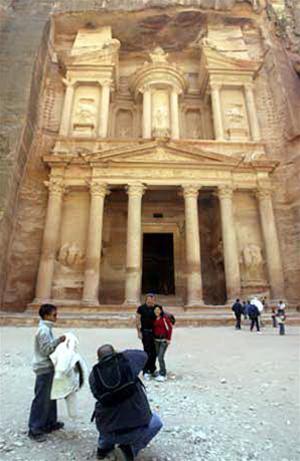 Hình bài viết Thăm "kỳ quan thế giới hiện đại" Petra