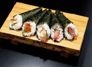 Hình bài viết Sushi - Món ngon của người Nhật Bản