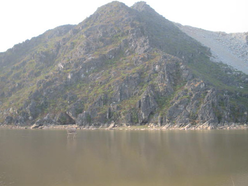 Hình ảnh Hinh 3 - Núi đá Thần Đinh