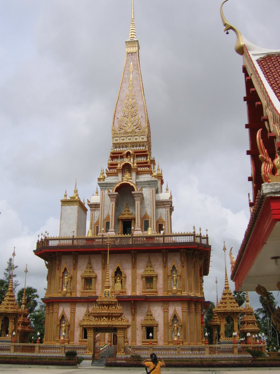 Hình ảnh 20050701143813!Wat_chalong_pagoda.jpg - Wat Chalong