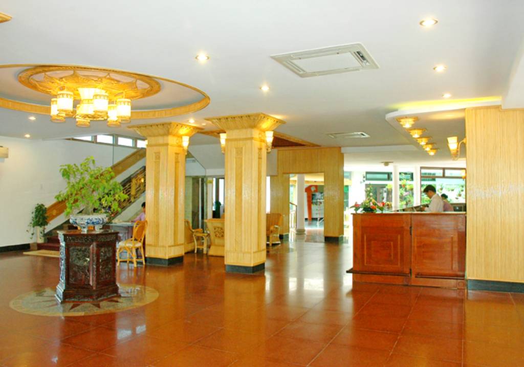 Hình ảnh Tiếp tân - Khách sạn Hương Giang