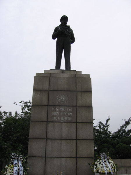 Hình ảnh Tượng tưởng niệm - Incheon