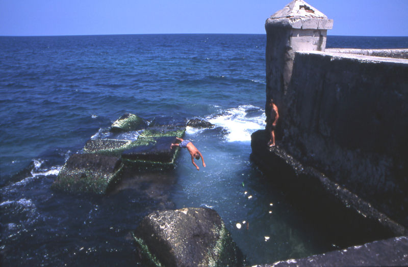 Hình ảnh Tường pháo đài La habana - Cuba