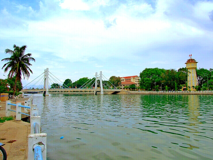 Hình ảnh Sông Cà Ty - Góc Cầu Lê Hồng Phong - Tháp nước - Phan Thiết