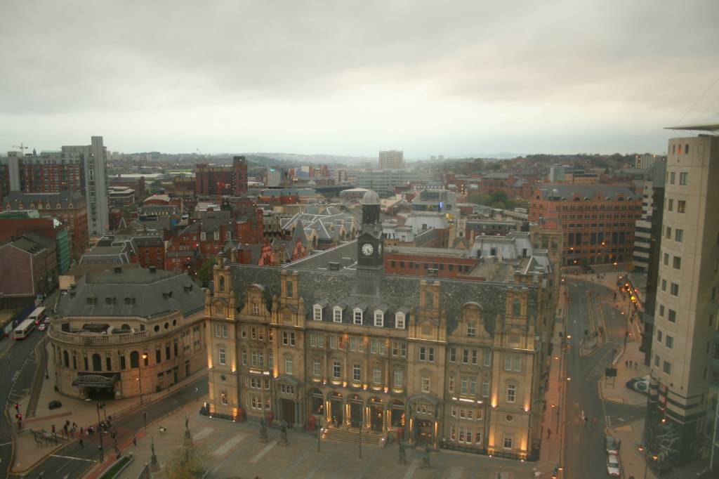 Hình ảnh Trung tâm thành phố Leeds về chiều - Leeds