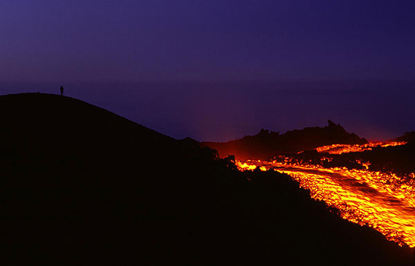 Hình ảnh Dòng nham thạch núi lửa etna - Núi lửa Etna