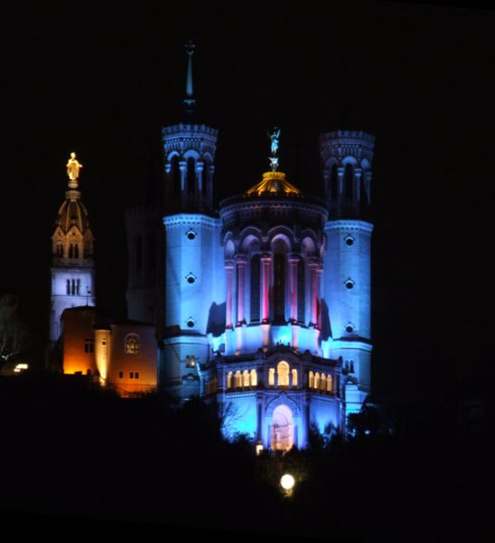Hình ảnh Thành phố Lyon về đêm - Lyon