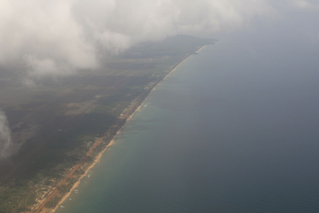 Hình ảnh 489291789_d9f0c237d7_b - Sân bay Phú Quốc