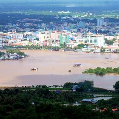 Hình ảnh Ben Ninh Kieu 1- By www.metino.vn.jpg - Bến Ninh Kiều