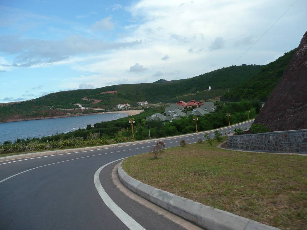 Hình ảnh Duong vao bai lu - Bãi biển Cửa Lò