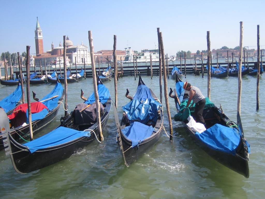 Hình ảnh pic bat dau ngay moi - Venice