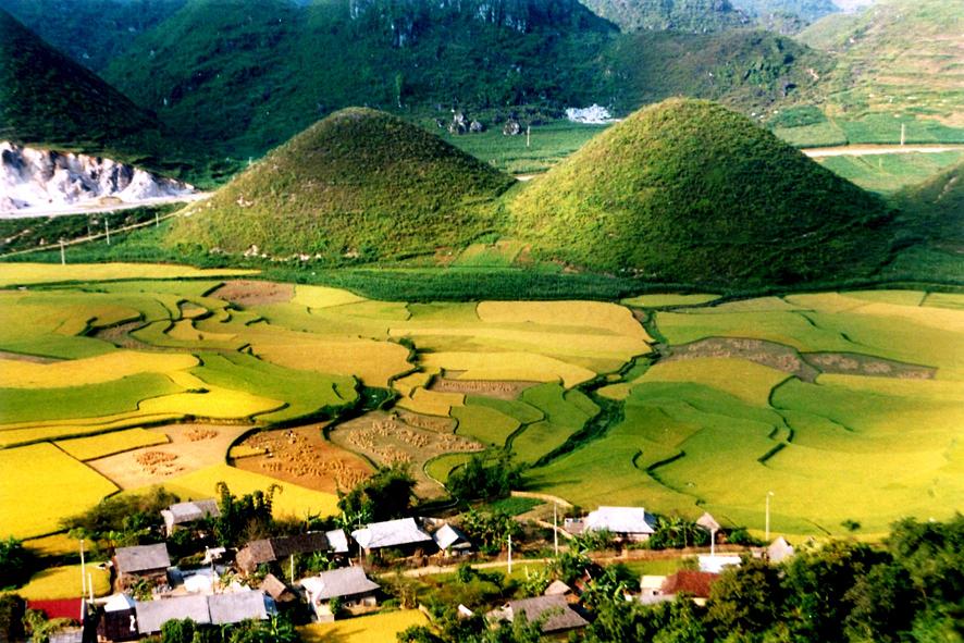 Hình bài viết Hà Giang khai thác du lịch sinh thái