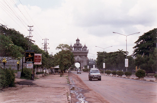 Hình ảnh Duong pho Vieng Chan.jpg - Viêng Chăn