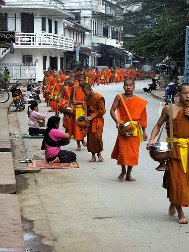 Hình ảnh Khat thuc buoi sang.jpg - Luang Prabang