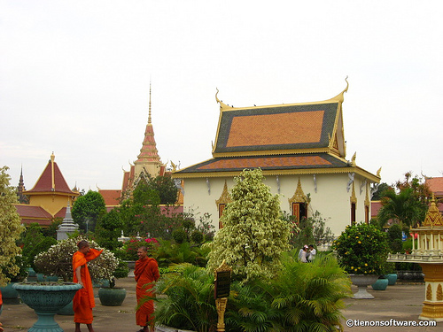 Hình ảnh 2Cung điện hòang gia 1 By Google.jpg - Cung điện Hoàng gia Campuchia