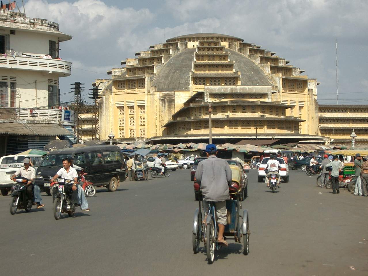 Hình ảnh Central Market By Google.jpg - Chợ Phnôm Pênh