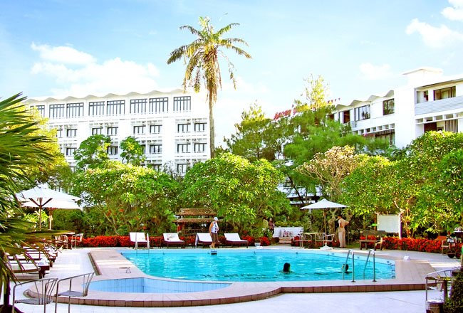 Hình ảnh Bể bơi - Khách sạn Hương Giang