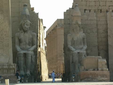 Hình ảnh cuadenluxor.jpg - Luxor