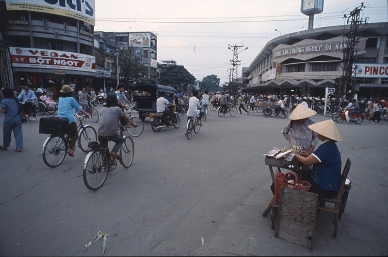 Hình ảnh Cho con.jpg - Chợ Cồn