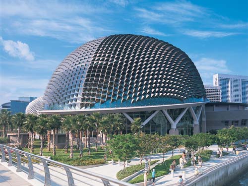 Hình bài viết Singapore: Đêm dài bất tận...