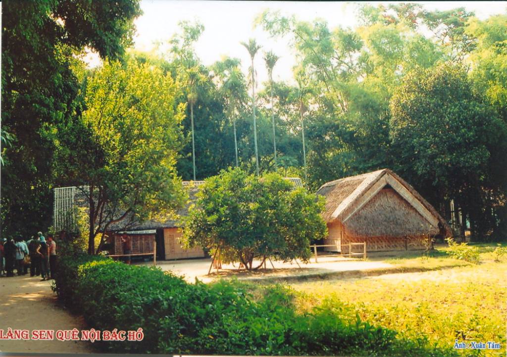 Hình ảnh Làng Sen - Quê nội Bác Hồ - Khu di tích Kim Liên