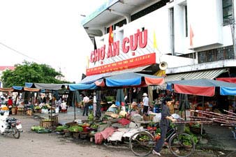 Hình ảnh choAnCuu040704.jpg - Chợ An Cựu