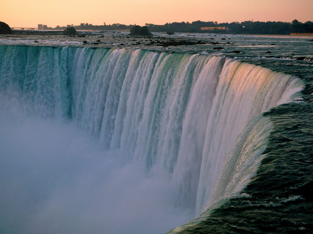 Hình ảnh Thắc nước hùng vĩ - Ontario