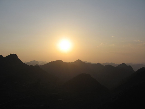 Hình ảnh Hoàng hôn trên Lũng Cú - Lũng Cú