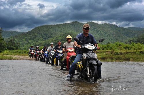 Hình bài viết Bí quyết phượt mùa mưa