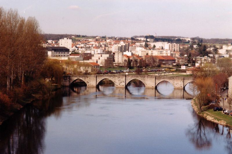 Hình ảnh Cầu qua sông Saint_Etienne - Saint-Etienne