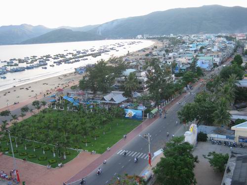 Hình ảnh vanh dai bien quy nhon.jpgm - Bình Định