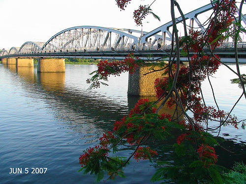 Hình ảnh TruongTienBridge3.jpg - Thành phố Huế