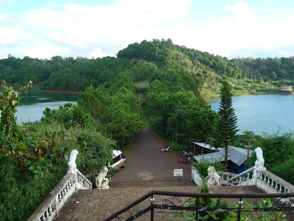 Hình ảnh DSC08144.JPG - Biển hồ Tơ Nưng