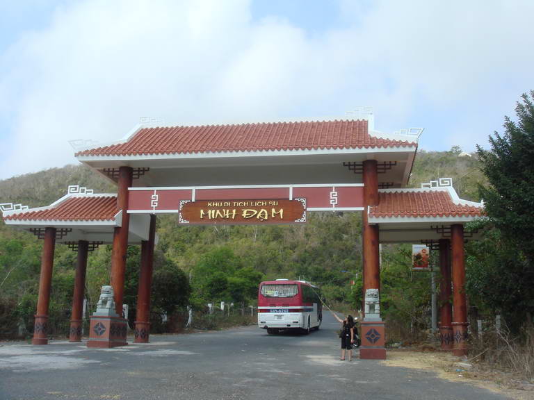 Hình ảnh Núi Minh Đạm 3 - Núi Minh Đạm