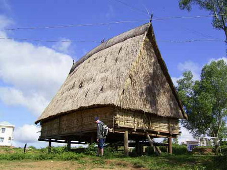 Hình ảnh Nha rong Kon Tum - Anh Google - Kon Tum