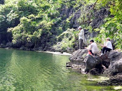 Hình bài viết Kỳ thú hồ Cống Đỏ