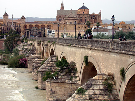 Hình ảnh Cordoba Roman bridge2 - Cordoba