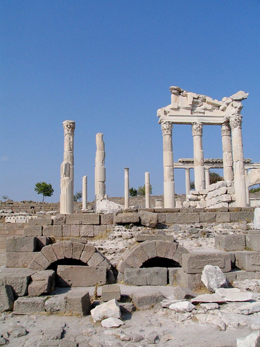 Hình ảnh 1427243595_cdb0c185eb - Delphi