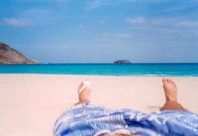 Hình bài viết 10 bãi biển tắm trần lý tưởng nhất thế giới 2006