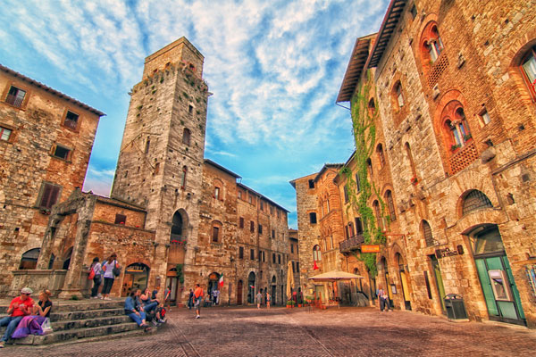 Hình bài viết Tới thăm ngôi làng với những ngon tháp từ thời trung cổ của Ý