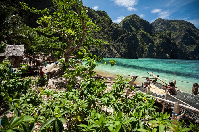 Hình bài viết Tới thắm bộ lạc " người cá" ở Philippines