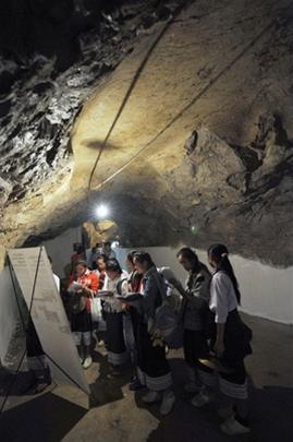 Hình bài viết Lào: thu hút khách du lịch bằng hệ thống hang động