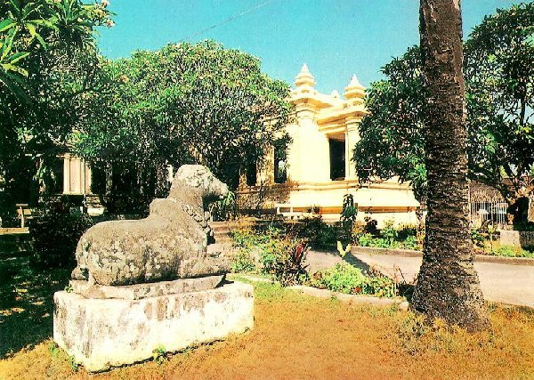 Hình ảnh Khuôn viên bảo tàng điêu khắc Chămpa - Bảo tàng điêu khắc Champa
