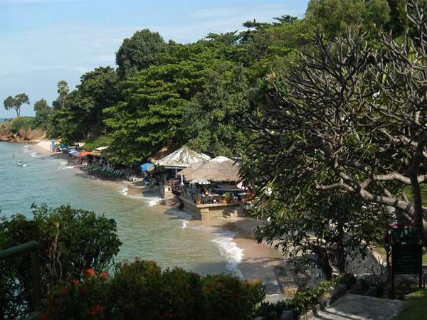 Hình ảnh Các hàng quán dọc bãi biển - Bãi biển Pattaya