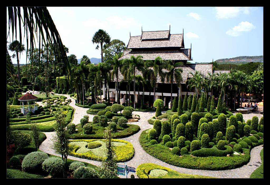 Hình ảnh Phong phú các tác phẩm được cắt tỉa từ cây xanh - Vườn nhiệt đới Nong Nooch
