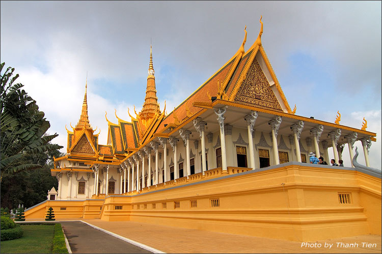 Hình ảnh dienthaihoa By Google.jpg - Cung điện Hoàng gia Campuchia